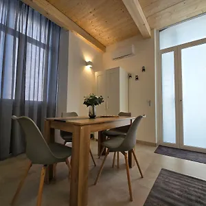 Fortino Living Spring Apartament